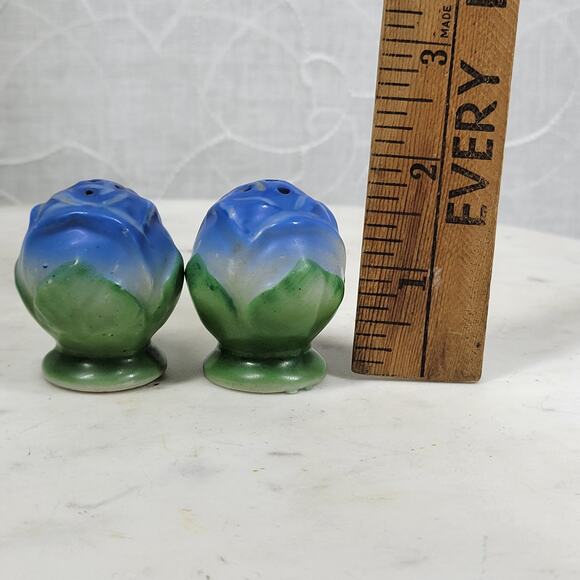 VTG Rose Bud Salt Pepper Shakers 1.5" Blue Green Japan Floral Ceramic Flowers - Picture 15 of 15